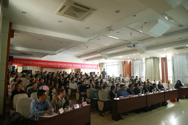 三月，春，万物苏醒，蓬勃成长。两岸物联网专家学者与企业界伙伴聚集美丽鹭岛，于3月15-17日在厦门大学举办两岸物联网高峰论坛，研讨无线通信与物联网技术，5G通信网络、车辆通信和网络等热门话题和新趋势。