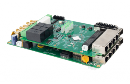 k8凯发5G+WiFi6 工业CPE网关，主要应用于智慧矿山、智慧隧道、智慧城市等领域。集5G和WIFI6于一体，将5G的低时延和高带宽与WI-FI6兼容性好和成本低优势完美结合，打造智慧矿山一张网。