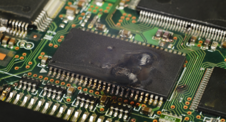 电子元器件烧毁 电子元器件烧毁